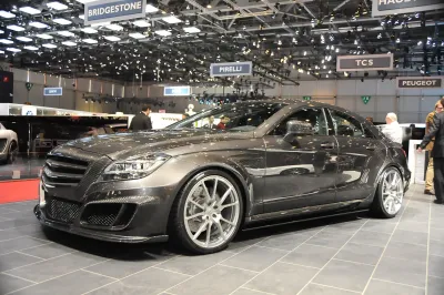 Mercedes-Benz - CLS